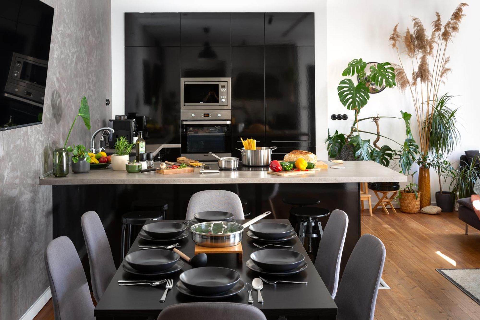 Evergreen - Old Town Spacious Stylish Apartment With Ac And One And A Half Bath, Baby & Kid- Friendly 브라티슬라바 외부 사진